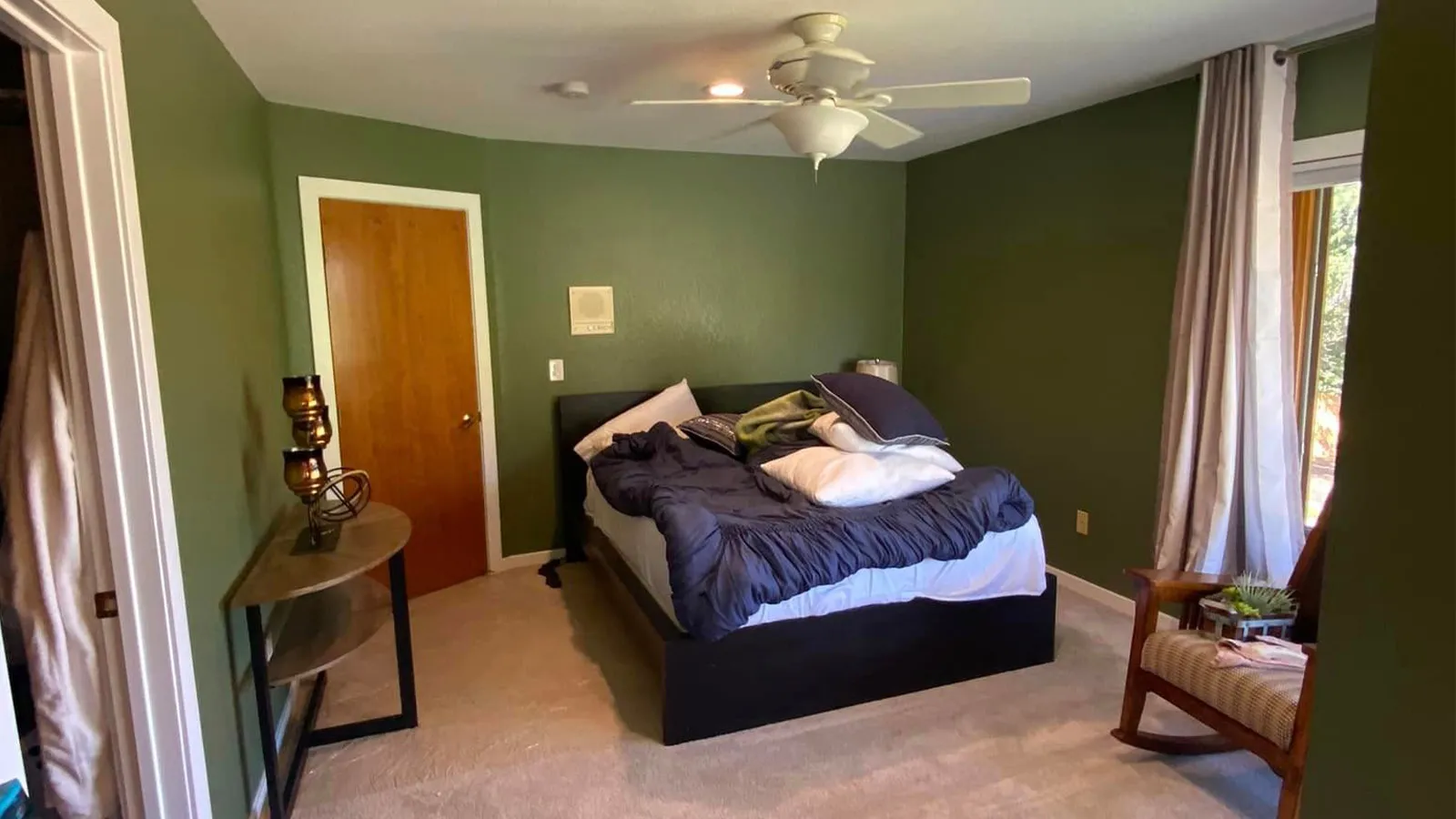 Interior Painter Rocklin CA Stylish kitchen with newly painted cabinets by Plata Painting co