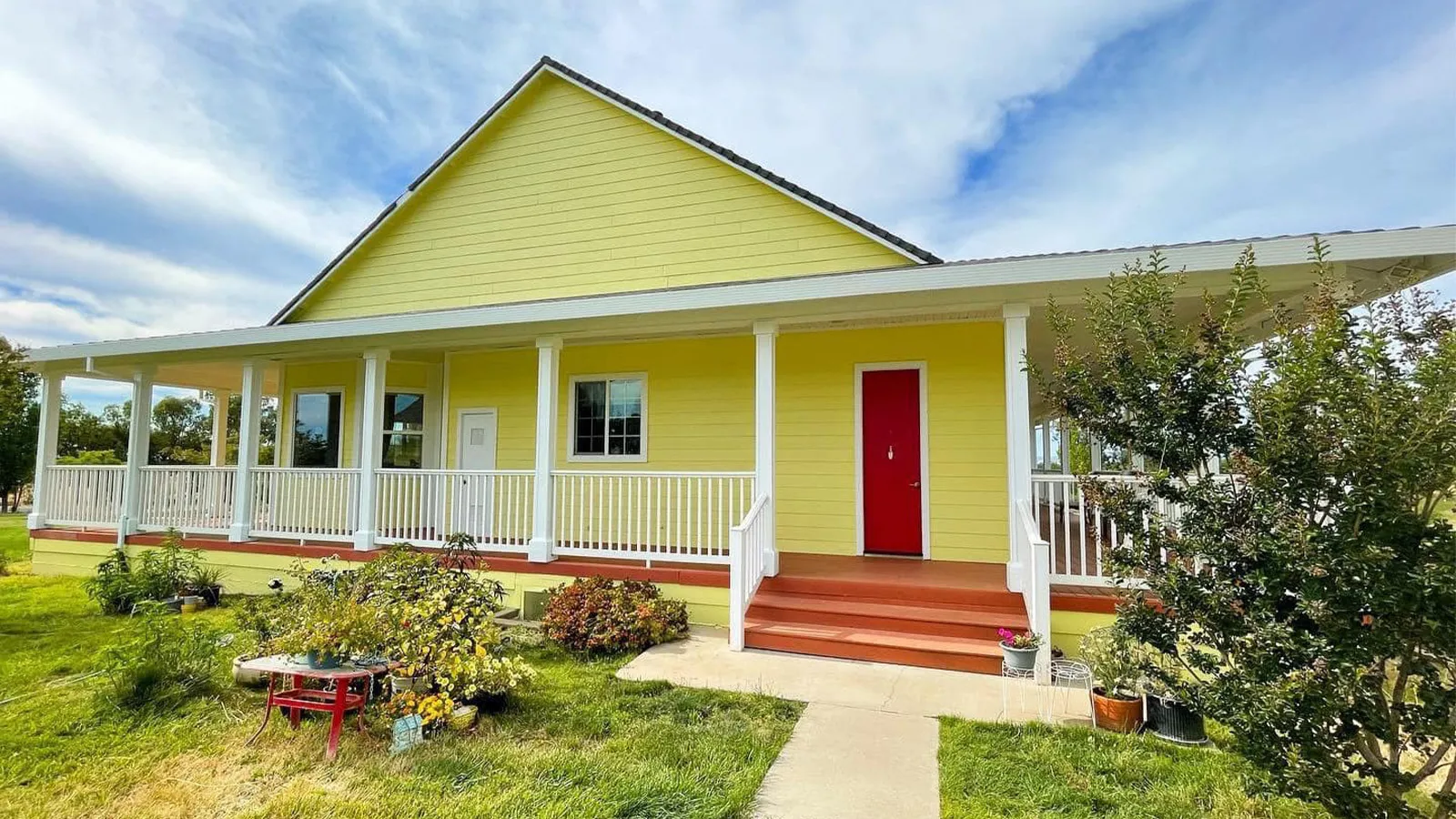 Exterior home painting project by Plata Painting co in Northern California